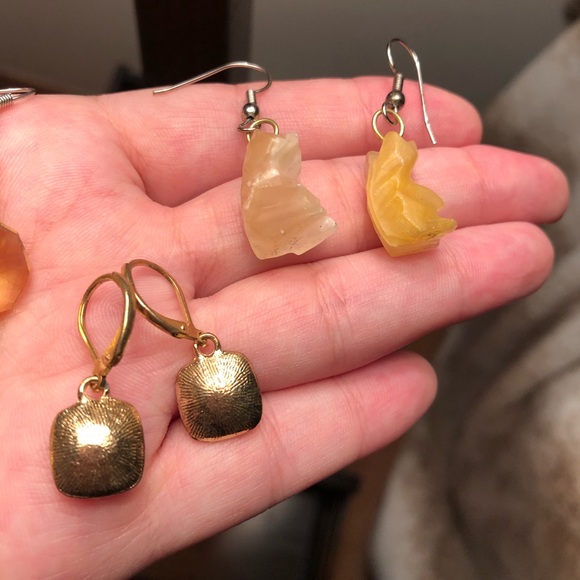 14 pair Lot STATEMENT fashion dangle/stud earrings - Picture 16 of 16